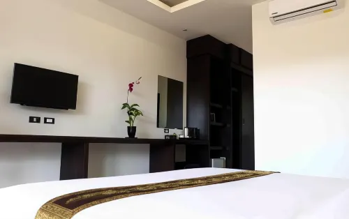 The Oasis Khaolak Resort