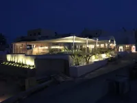 Chroma Suites