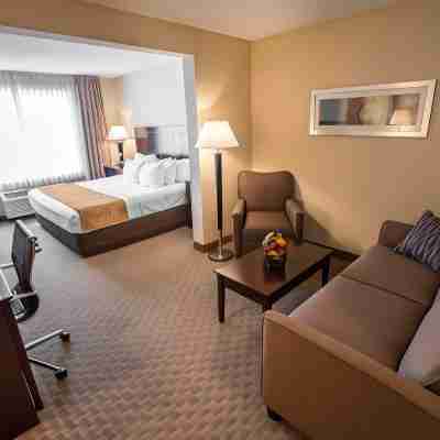 Comfort Suites University Area Notre Dame-South Bend Rooms