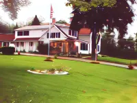 Four Winds Country Motel