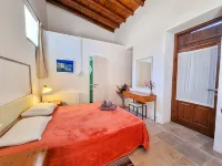 Skarinou Village Poolside Escape Studio Hotels in Kalavasos