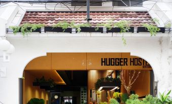 Hugger Hostel