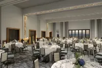 Cloudland at McLemore Resort Lookout Mountain, Curio by Hilton