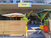 MINT Apartments Greenside Hotels near Zoo Lake