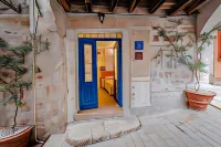 Guest House Sotto I Volti Centro Storico
