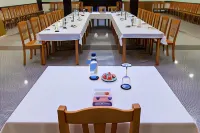 Iraipe Izaga Hostal - Хостел