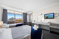 Seabreeze Beach Hotel