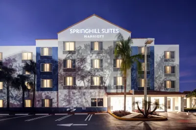 SpringHill Suites Port St. Lucie Các khách sạn gần Schreiber Conference Center