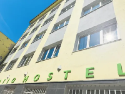 中庭青年旅館 鄰近聖伊麗莎白教堂的酒店