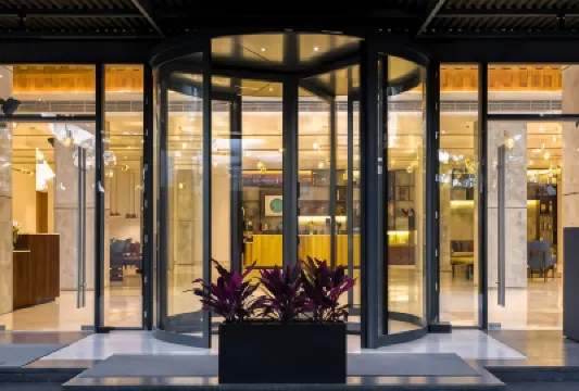 Greenpark Bengaluru Hotels near Lalbagh Botanical Garden