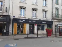 Hôtel le Centre Các khách sạn ở Sainte-Cecile
