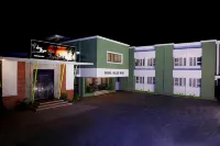 Hotel Vales Park Hotels near Sirumalai Reserved Forest