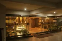 Hotel the Kalyaniz - parking