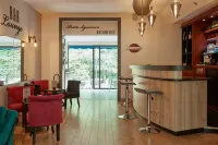The Originals City, Hôtel les Océanes, Lorient فنادق في Larmor-Plage