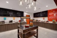 Hampton Inn & Suites Ontario Rancho Cucamonga Hotels in Rancho Cucamonga