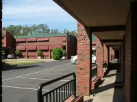 Echuca Nirebo Motel - Motels