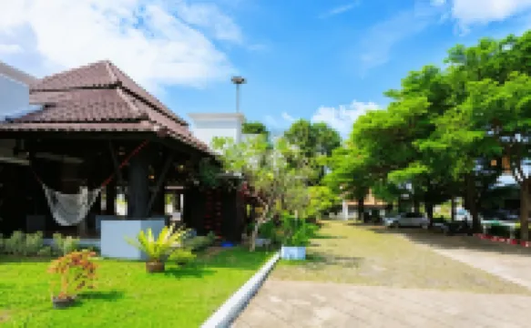 พีซ การ์เด้น รีสอร์ท เกาะสมุย