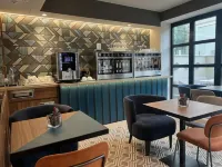 Boutique Hotel Martini 17 Hotels near Piola Station