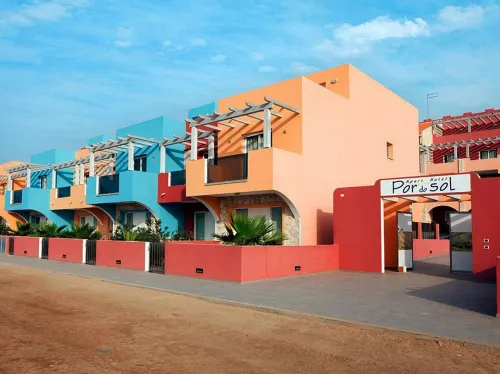 Aparthotel Por do Sol - Parkplatz