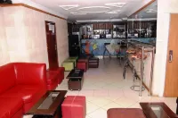Prince of Anthony 1960 Hotel