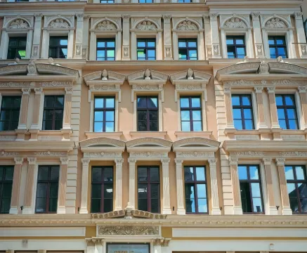 Tulip Hotels - Wroclaw Patio Отели рядом с достопримечательностью «University of Wrocław»