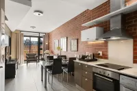 Easy Stay - The Vantage Rosebank