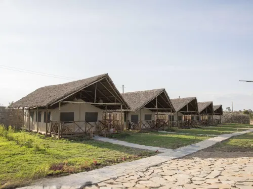 Glamping Kenya Mt. Kenya Lodge Hotels in Naro Moru