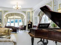 Mansion House Hotel Hotels in Elgin