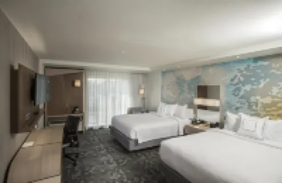 Courtyard Albany Clifton Park