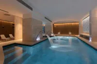 Sangallo Palace - Pool