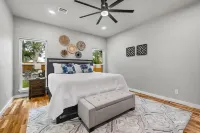 Heartland Haven: Hot Tub - Game Room - Basketball - Outdoor Kitchen - Arcades