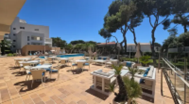 Leman Hotel y Apartamentos