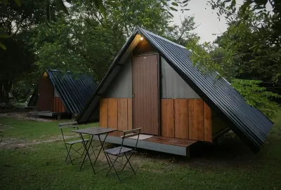 Pitifarmily Cafe & Camping Hotel di 