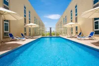 City Hotel Duqm - Pools