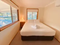 Pokolbin Village Estate Hotels in Pokolbin