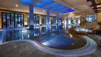 Manzil 3BR with pool near Dubai Frame Hotels in 