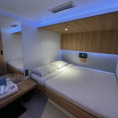 JakPod Capsule Hotel