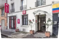 Hipotel Paris Père-Lachaise République Hotel in zona Le Jardin des Rosiers - Joseph-Miguere