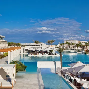 Avra Apartments Kolymbari Harbour