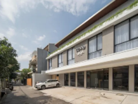 Cove Vaia Hotels in Regol