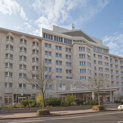 Relexa Hotel Frankfurt am Main (Superior) Отели рядом с достопримечательностью «Хеддерхайм»