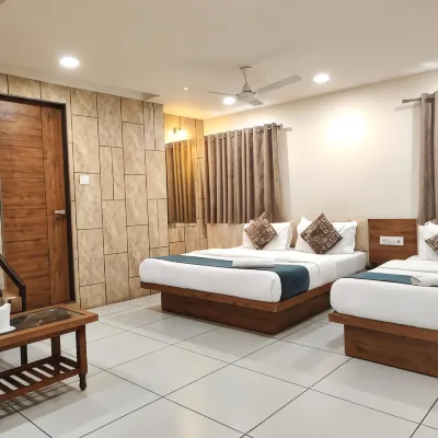 Hotel Kinara Отели рядом с достопримечательностью «Мечеть Sidi Bashir»