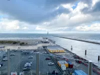 紐波特的海堤公寓