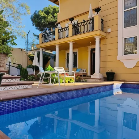 Bypillow Villa Lorena Adults Recommended