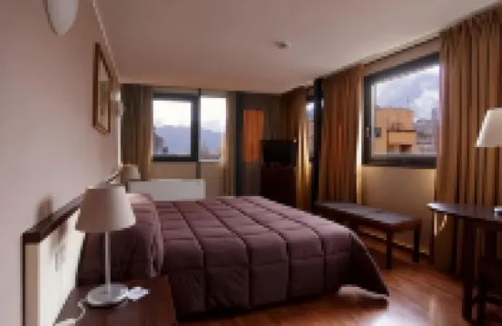 คริสตัล โรงแรม ปาแลร์โม