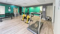 Mint Hotel 84 on Katherine - Gym