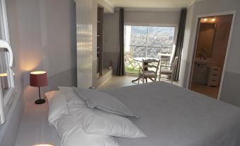 Au Relais Provencal