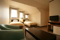 Hotel Petit Riviere Karuizawa - parkir