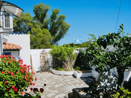 Alba B&B Отели в г. Carloforte