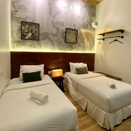 Chaos Boutique Hotel Kuala Lumpur Отели рядом с достопримечательностью «Торговый центр Fahrenheit 88»
